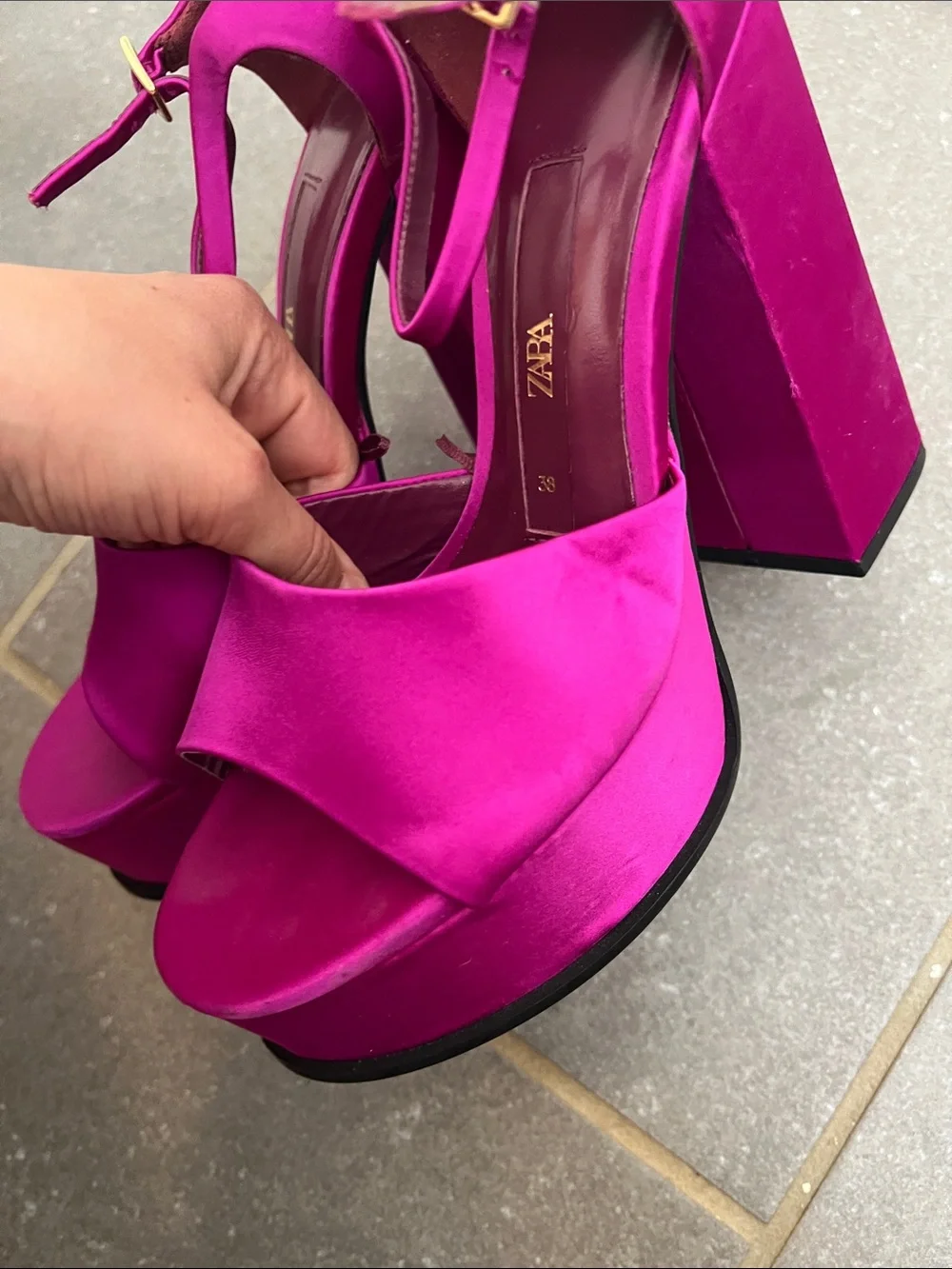 Zara fuchsia satin